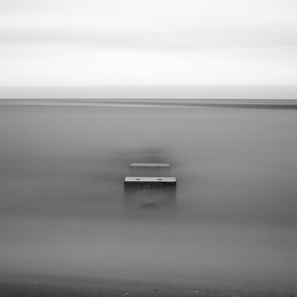 COURANT - Plage du Vicq - Manche - France 2018 - Réalisation au reflex numérique - Pose longue - Photographie N° PL 05