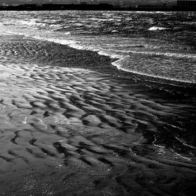 COUP DE VENT - Cherbourg en Cotentin - Manche - France 2008 - Hasselblad 6x6 argentique Photographie N° Alcrm 01